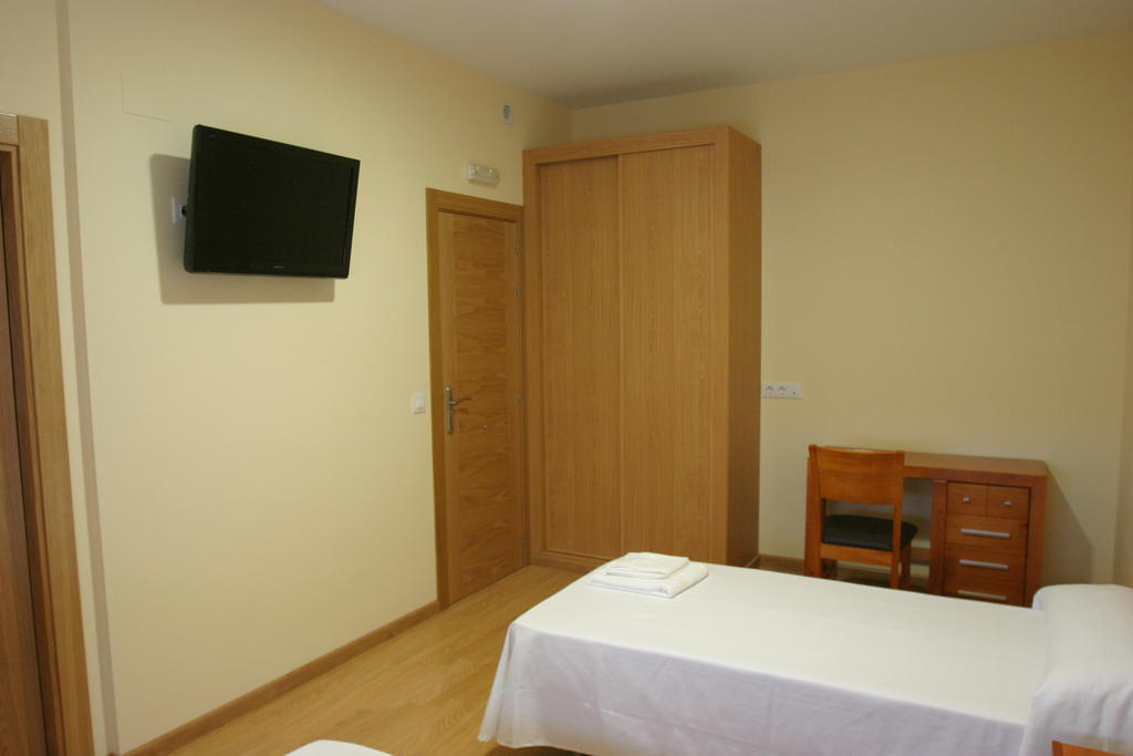 Albergue La Encina Hospital de Orbigo Room photo